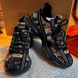 Steve Madden Camo Multicolor Rhinestone
